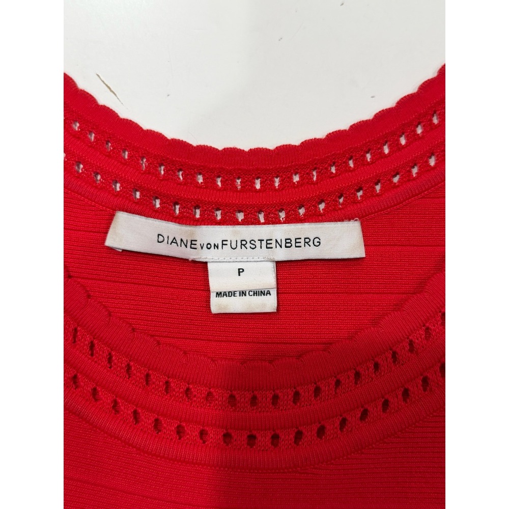 Diane von Furstenberg Perry Red Pointelle Knit Fit and Flare Dress Size P - Picture 4 of 8